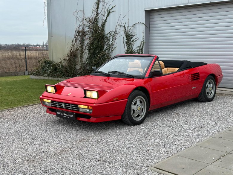 Ferrari mondial t cabriolet