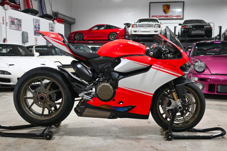 Ducati superleggera