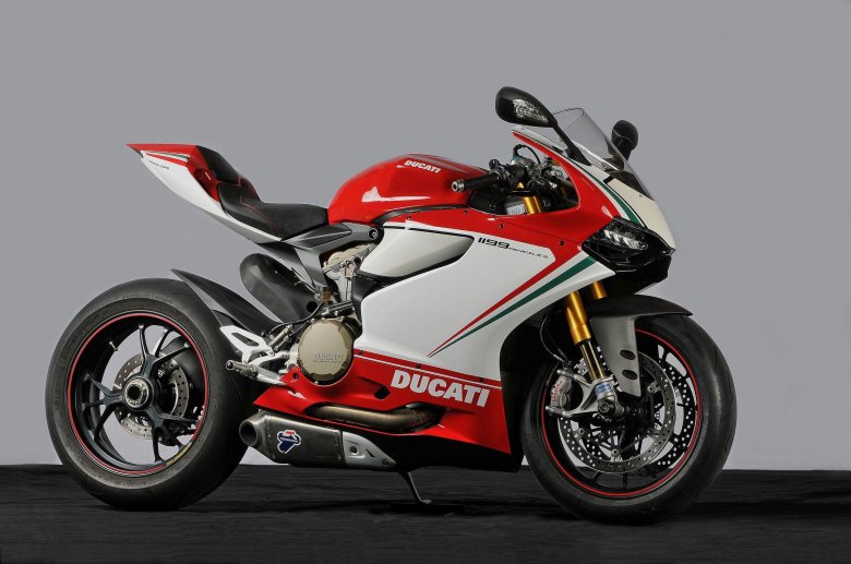 Мотоцикл ducati panigale