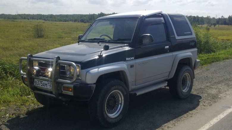 Daihatsu rocky 1993