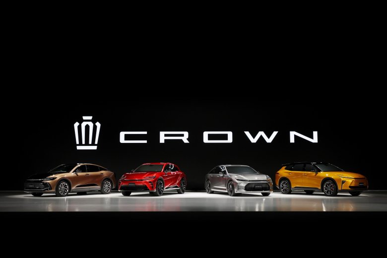 Toyota crown новая