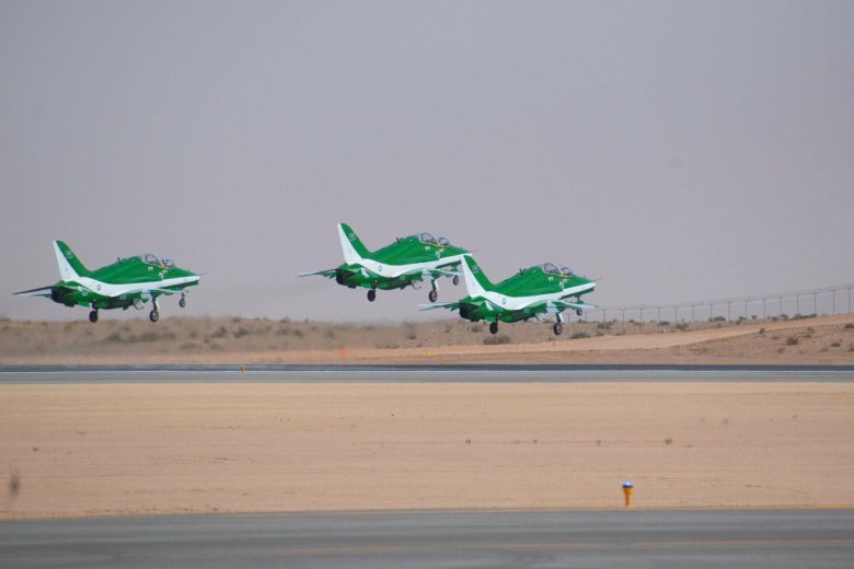 Пилотажная группа из саудовской аравии