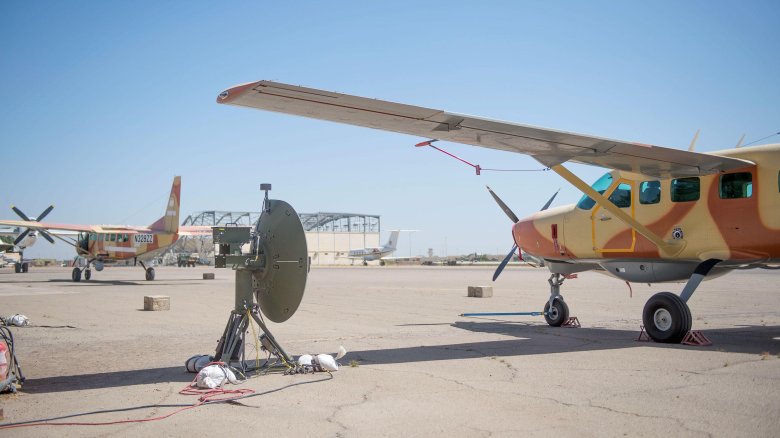 Ac-208 combat caravan