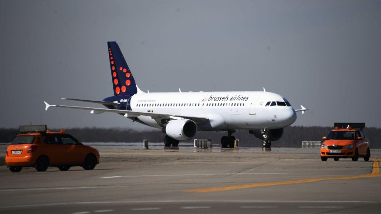 Brussels airlines самолет