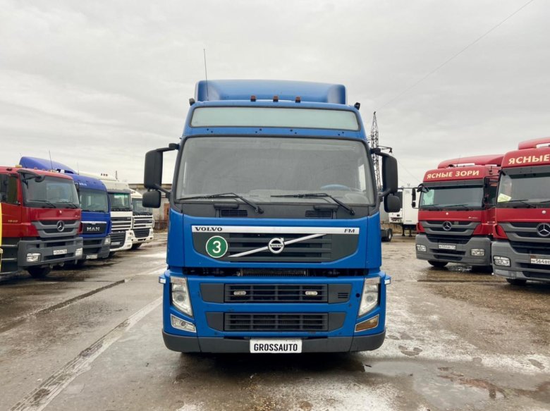 Вольво седельный тягач