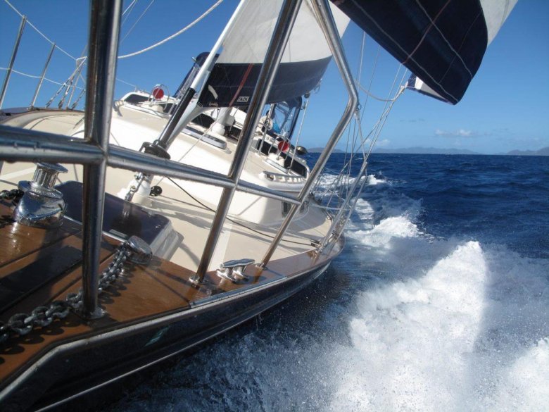 Яхта парусник