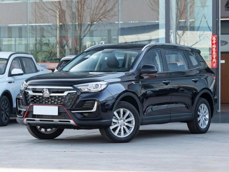 Кроссовер китайский