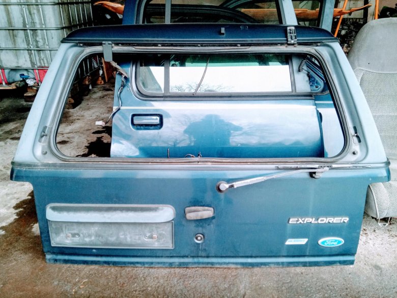Багажника ford explorer 2