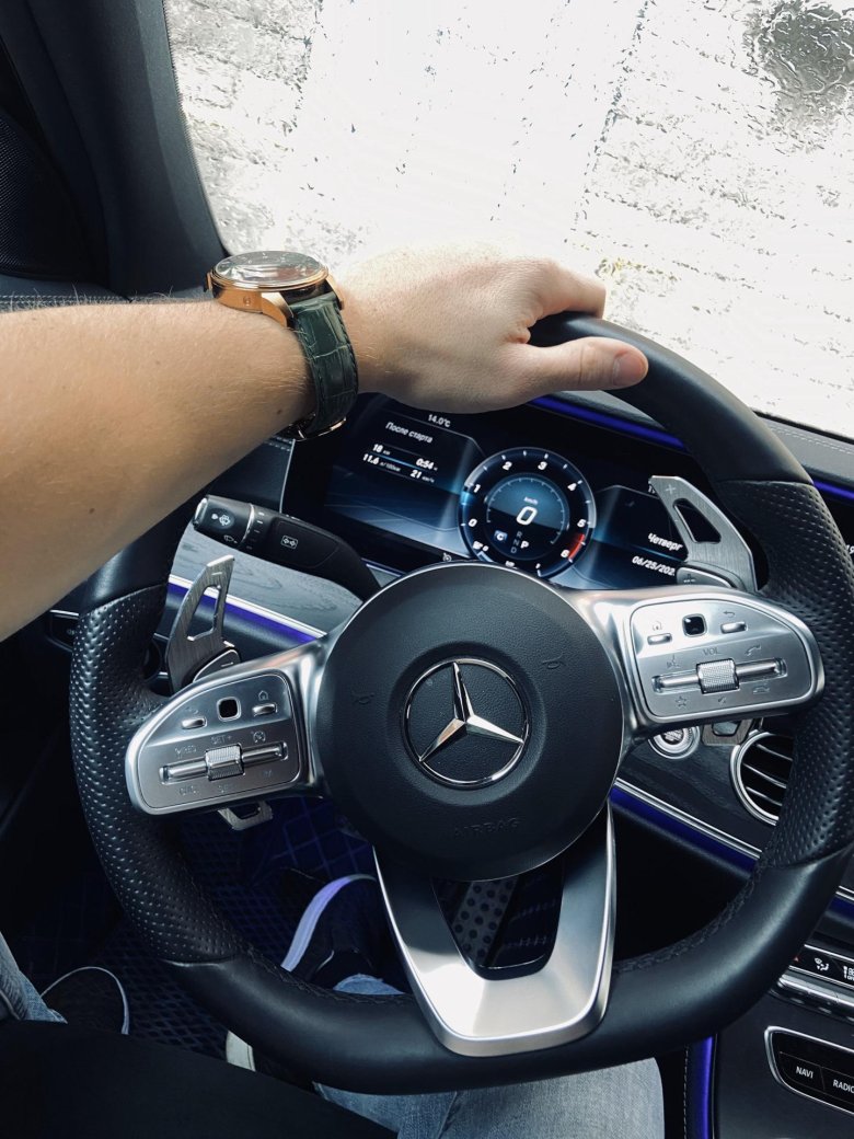 Руль мерседес w213