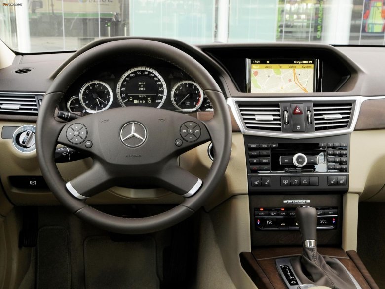 Mercedes e class w212 2010