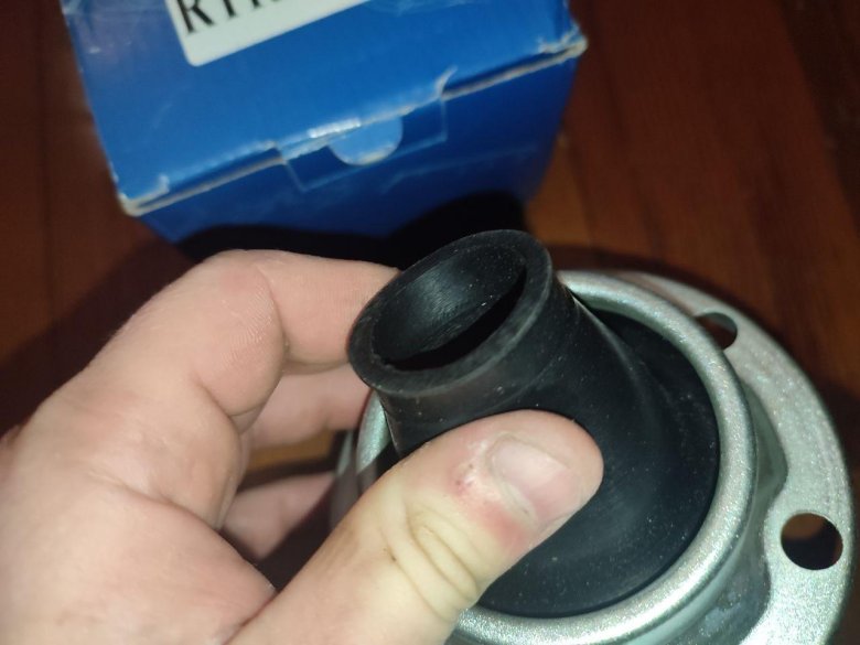 Пыльник шруса карданного вала фольксваген т5