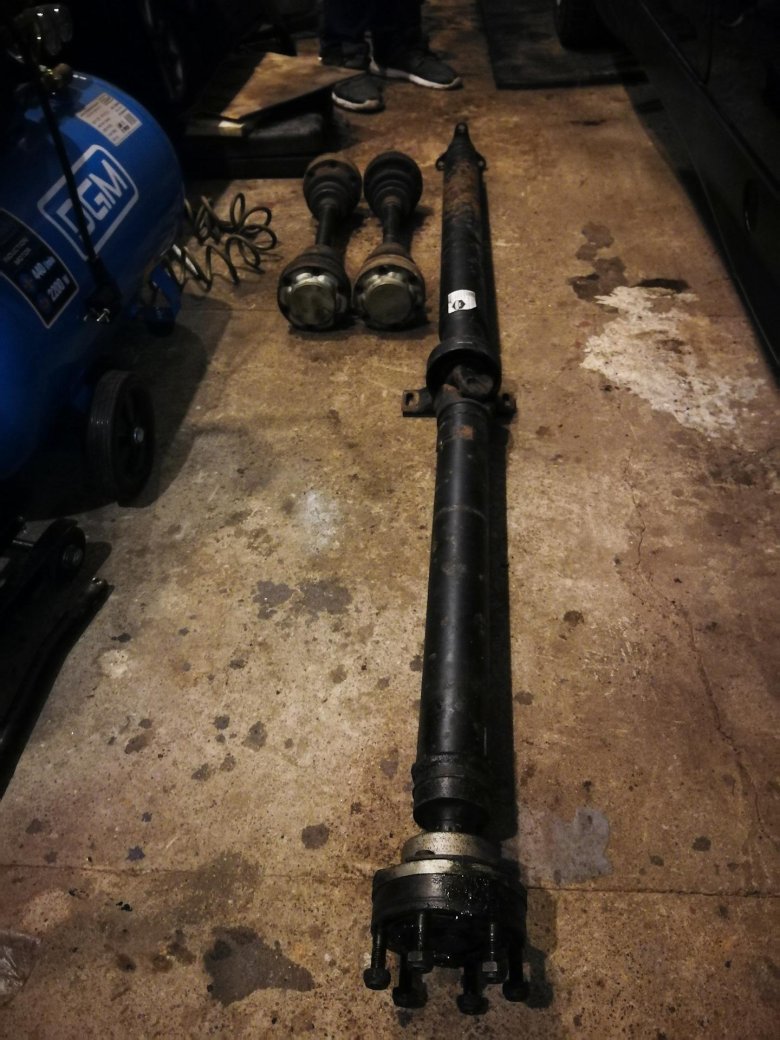 Карданный вал кардан