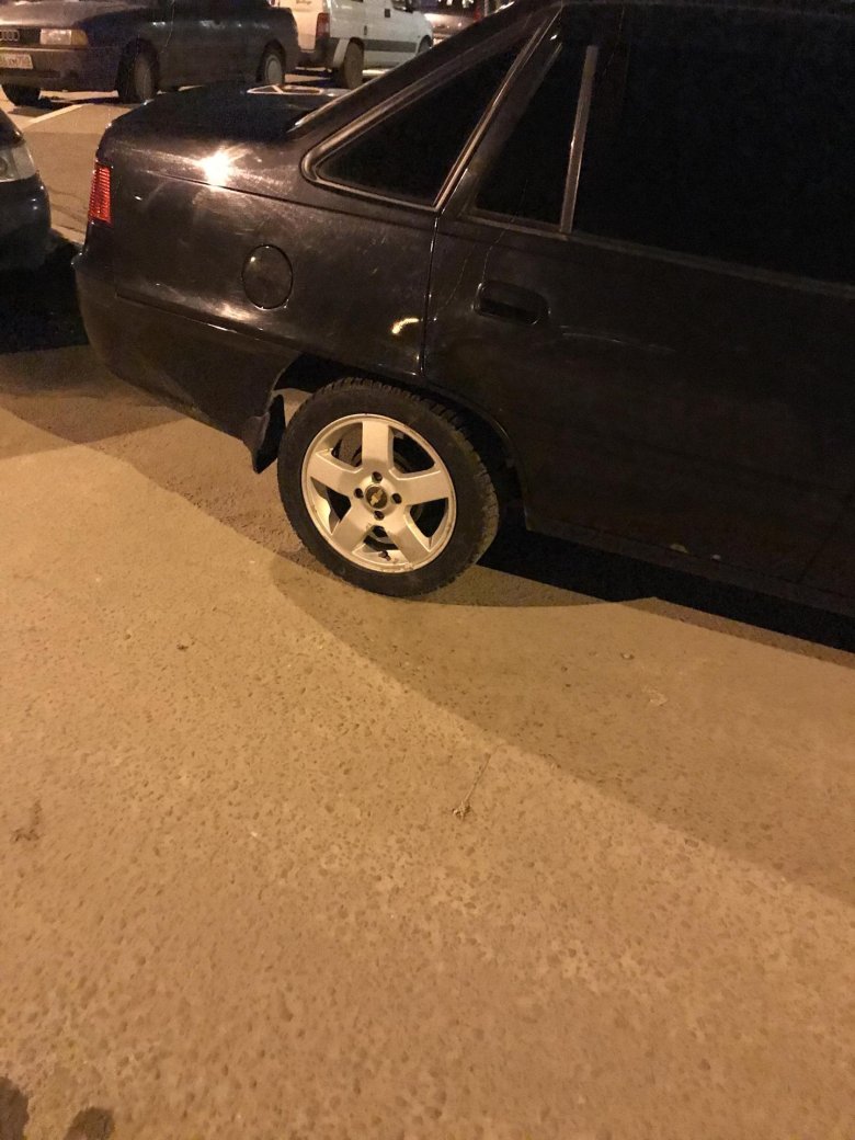 Нексия на дисках