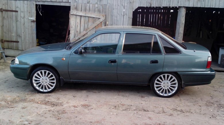 Daewoo nexia 2 на r16