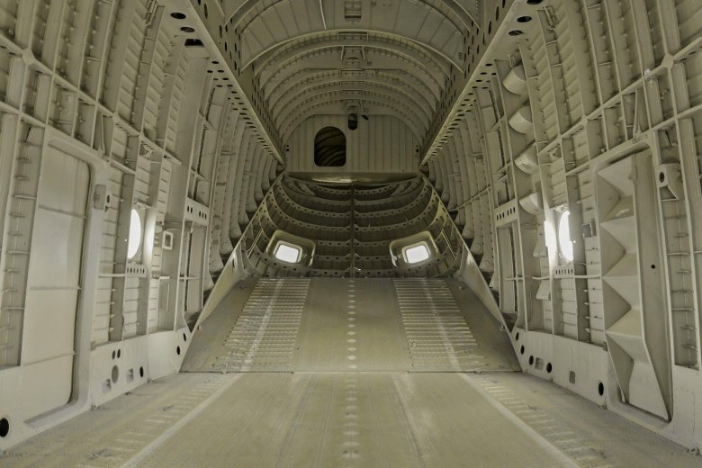 Ми-26 грузовой отсек