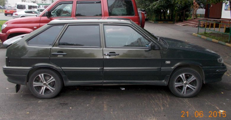 Ваз 2114 золотисто темно-зеленый