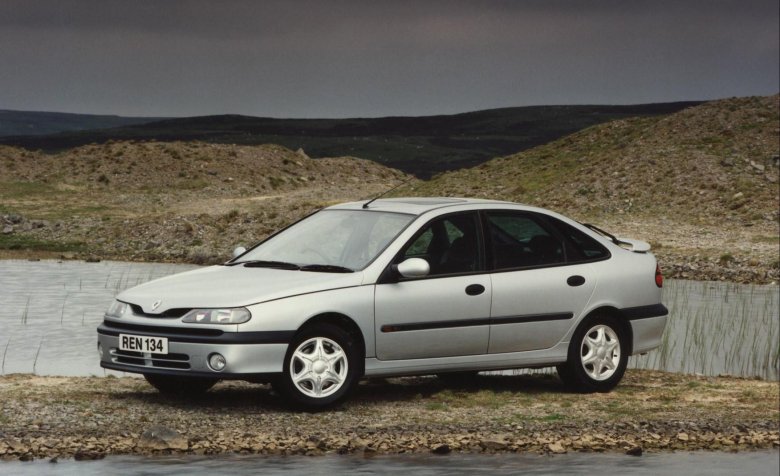 Renault laguna 1
