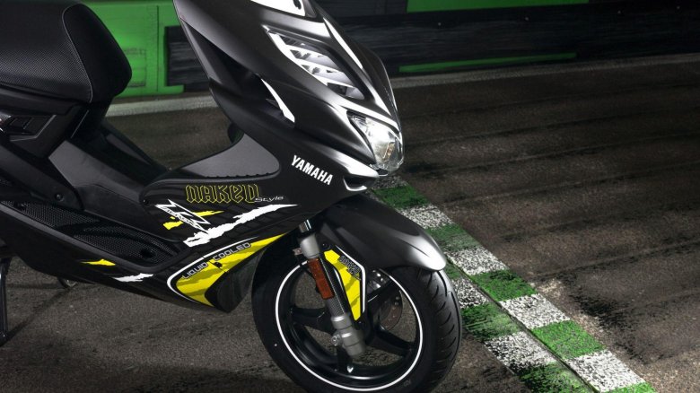 Yamaha aerox 125