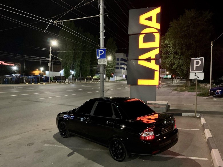 Priora black edition