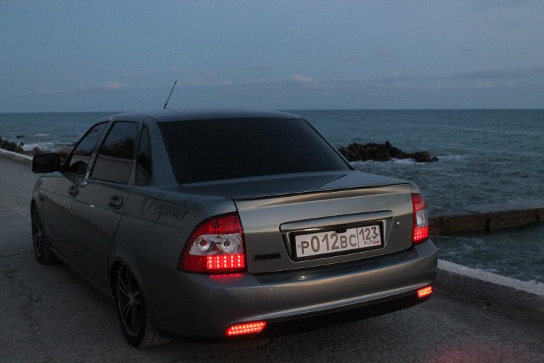 Лада приора опер