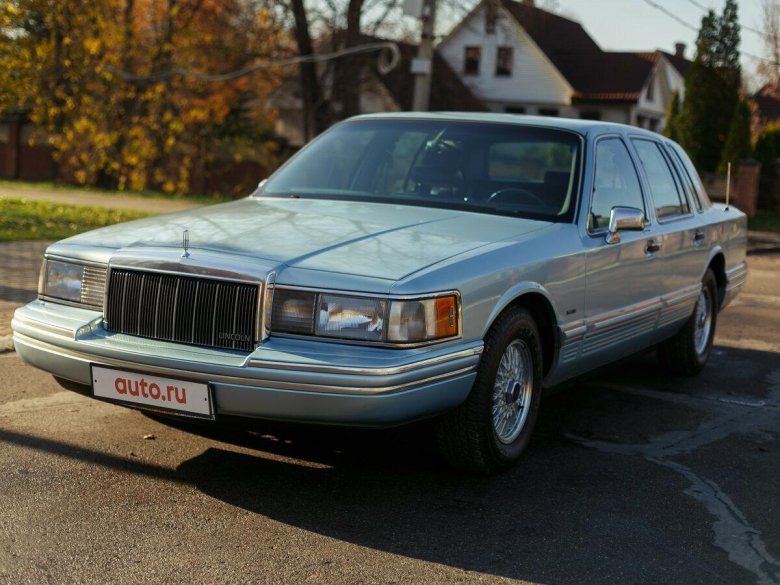 Линкольн таун кар 1995