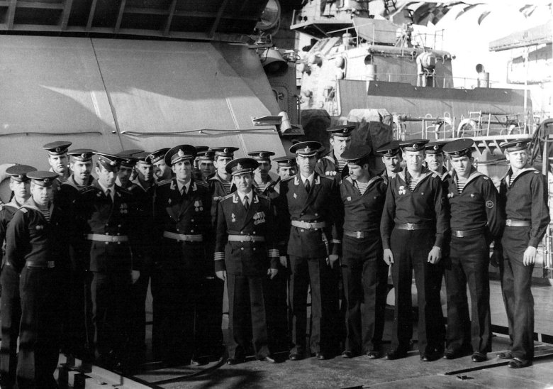 Бпк адмирал исаченков экипаж