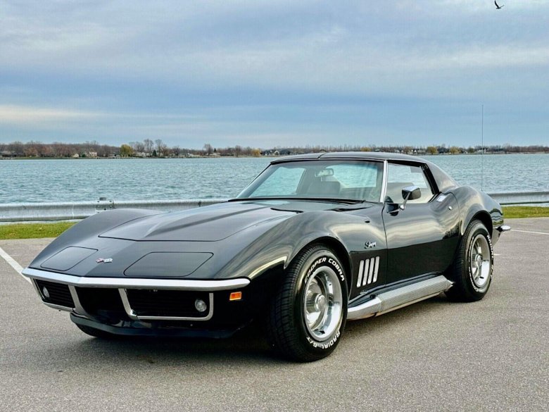 Chevrolet corvette c 3 stingray