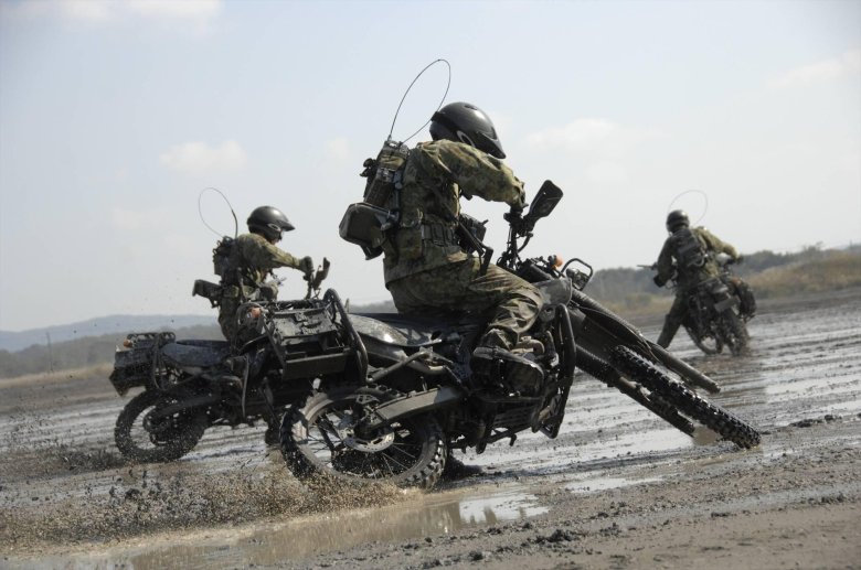 M1030 военный мотоцикл