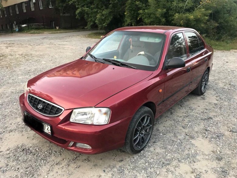 Hyundai accent 2004
