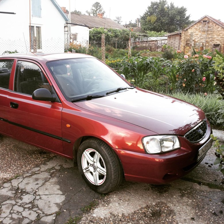 Хендай акцент 2004