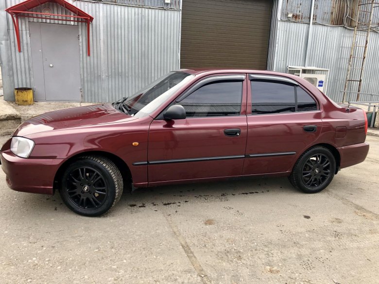 Хендай акцент r 15