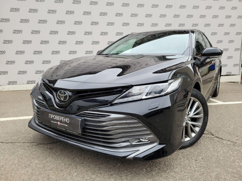 Тойота камри 2021 года