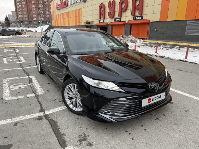 Тойота камри 2019