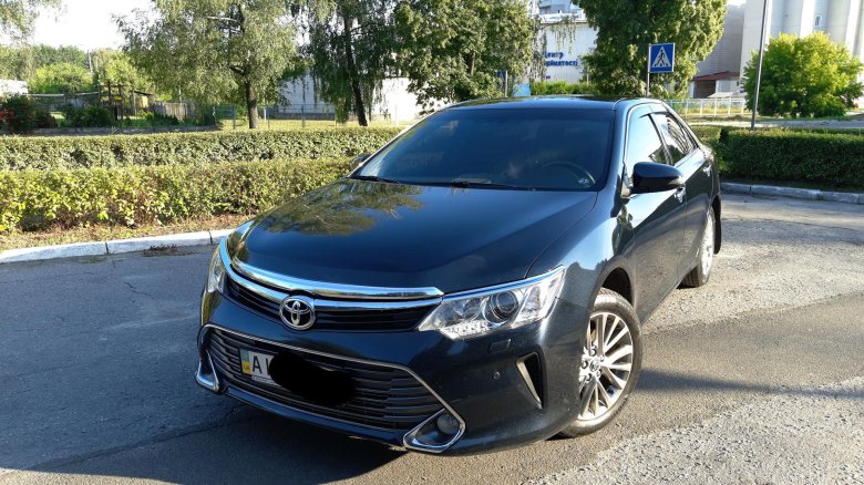 Toyota camry 55 2016