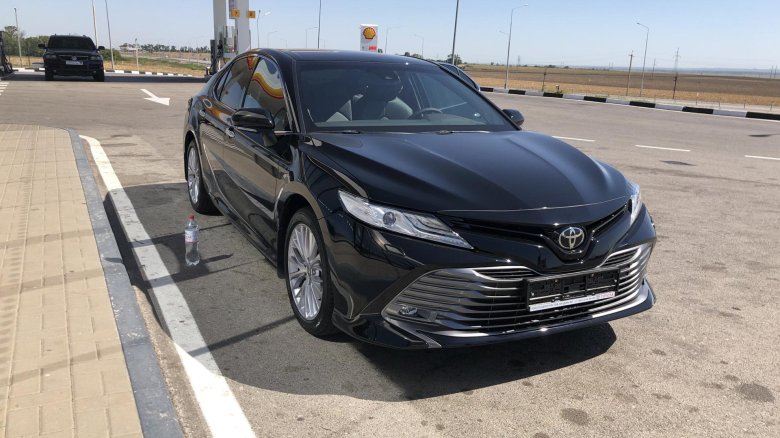 Новая toyota camry