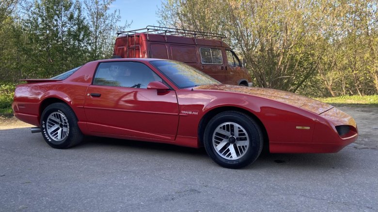 Понтиак firebird