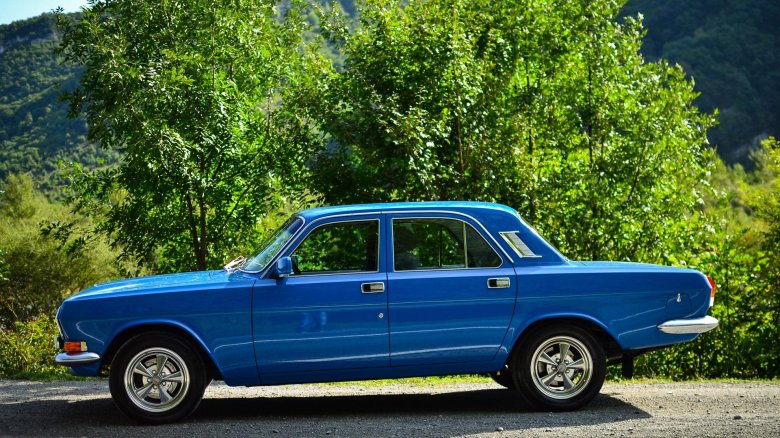 Газ 2410 синий