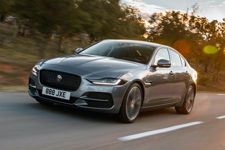 Jaguar xf 2016