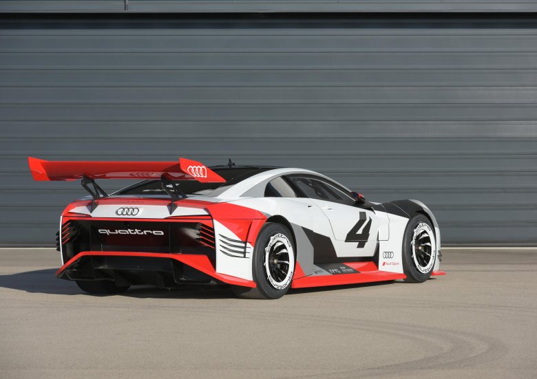 Audi e-tron vision gran turismo 2018