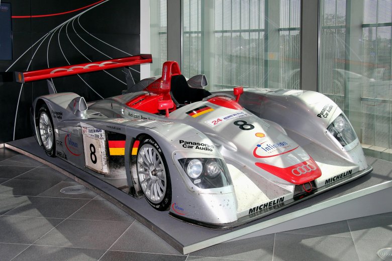 Audi r8 lmp