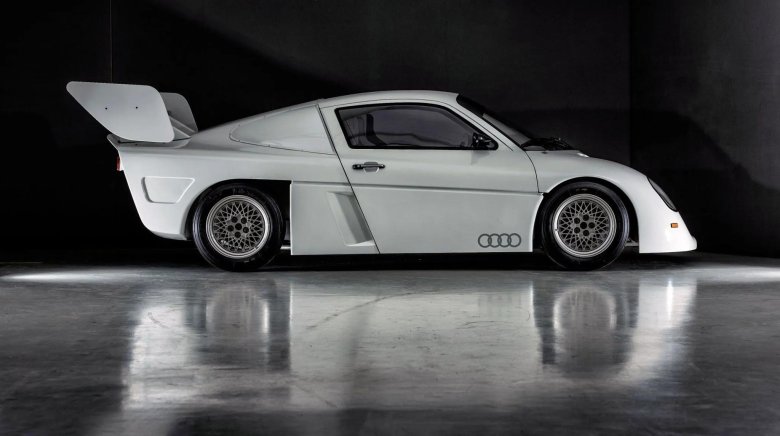 Audi sport quattro rs 002