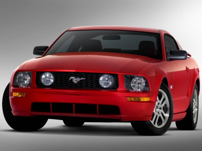 2005 ford mustang