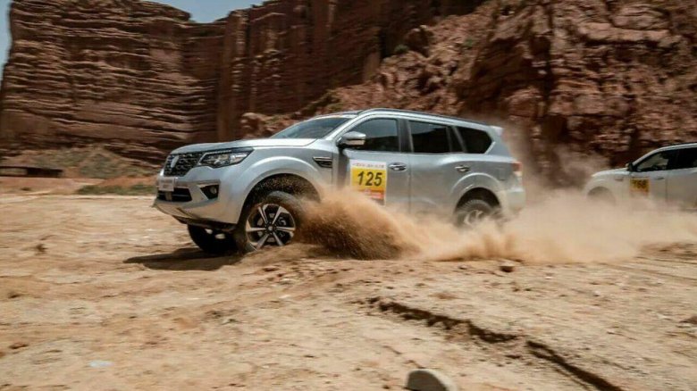 Ниссан внедорожник