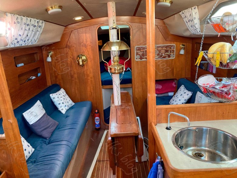 Яхта комфорт 30