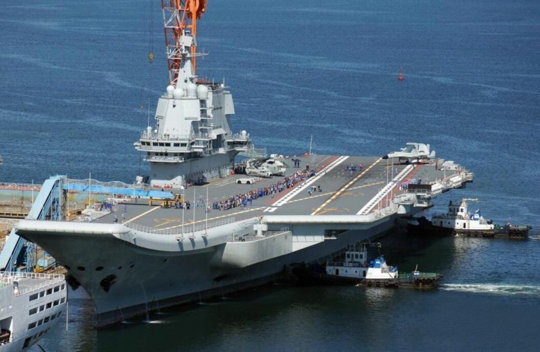 Перспективный китайский авианосец