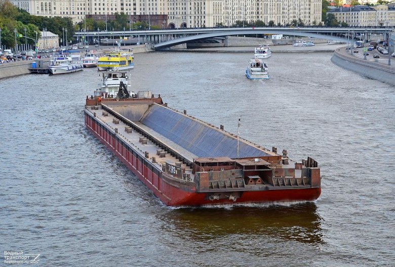 Бункерная баржа р-85