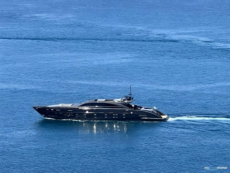 Роскошная яхта