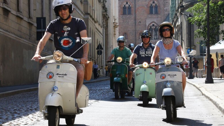 Мотороллер веспа путешествие