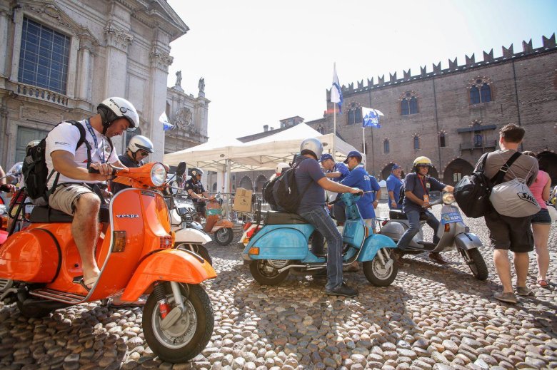Vespa италия