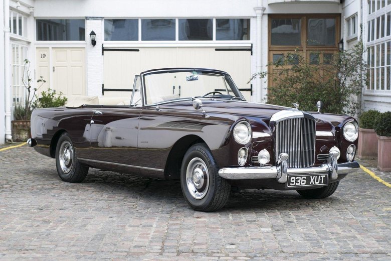 Автомобиль bentley
